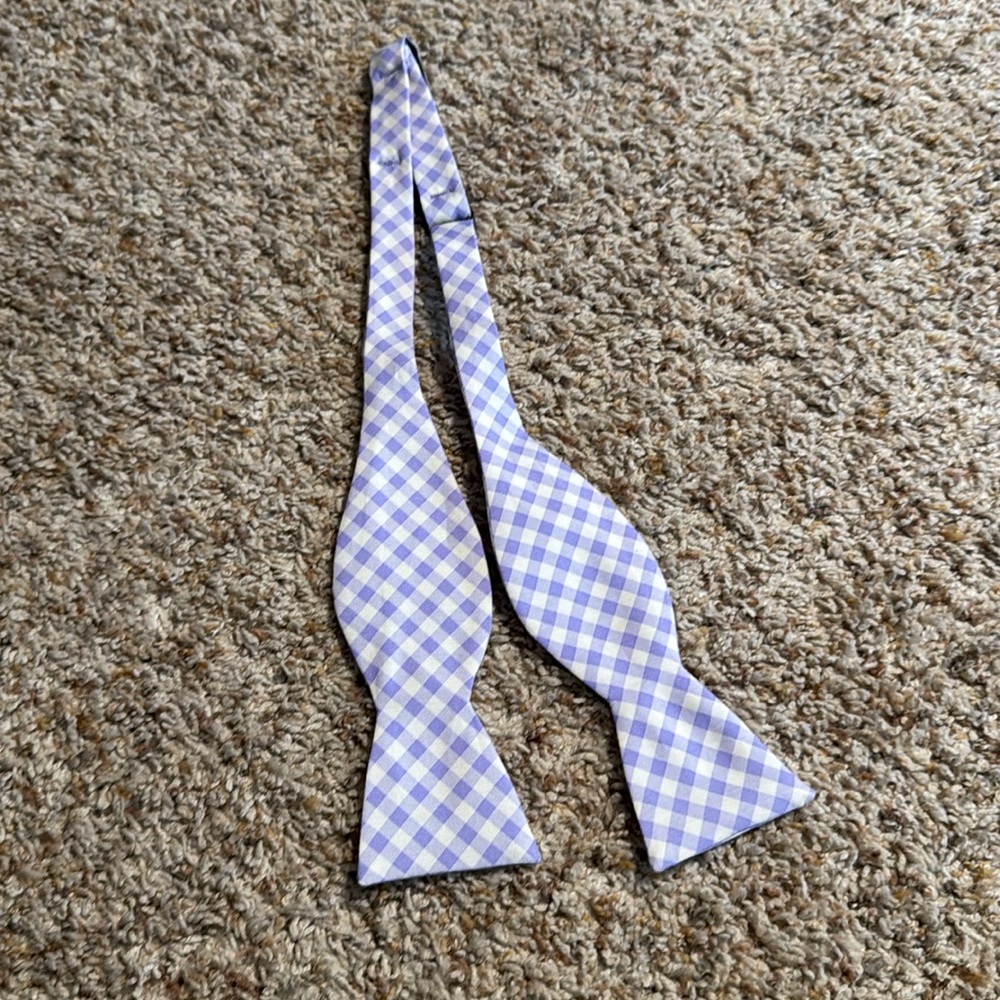 Vineyard Vines Gingham Bow Tie
